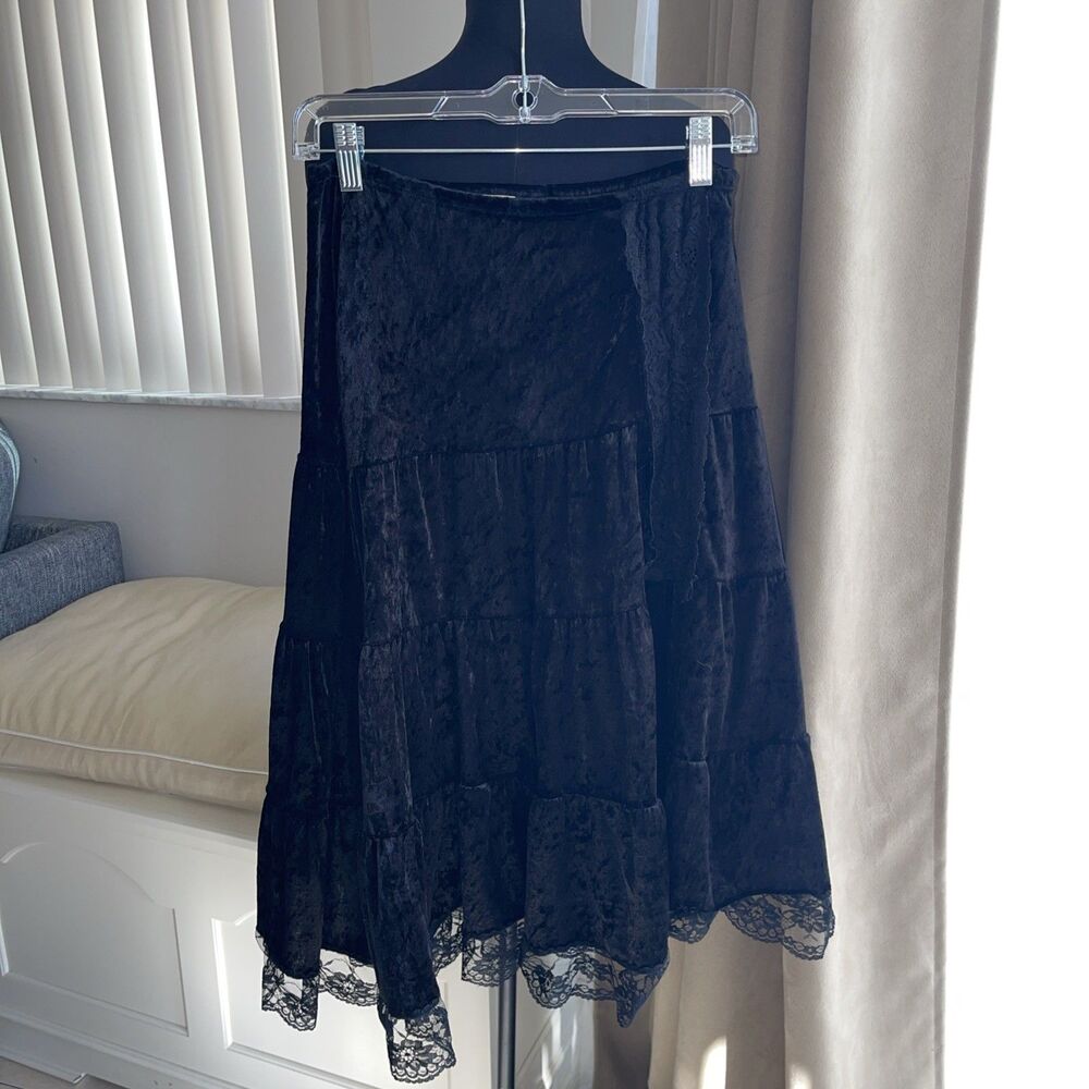 American Rag Black Layered Velvet lace hem Skirt Witchy Gothic Fairy XS